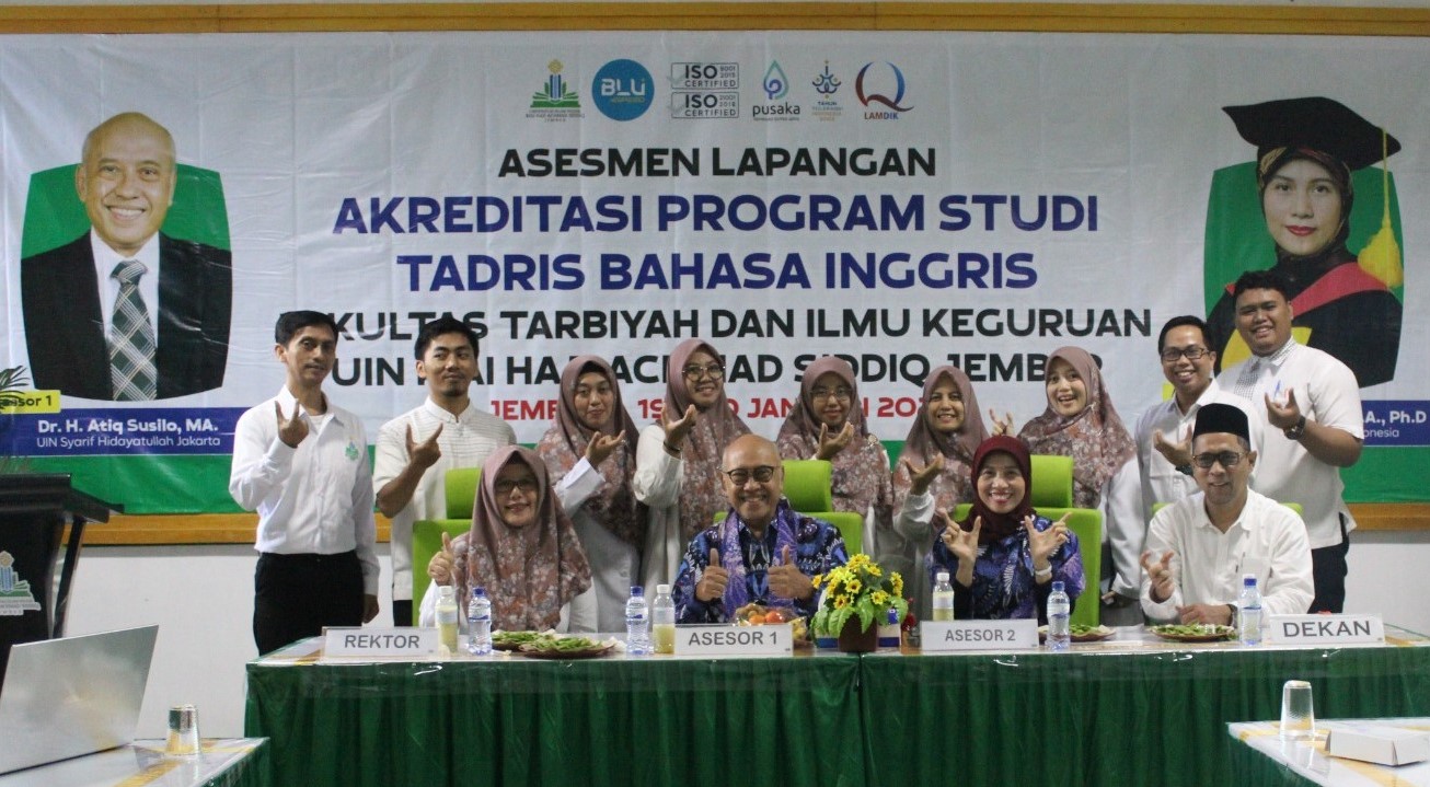 Asesmen Lapangan oleh LAMDIK, Dekan FTIK dan Korprodi TBI Optimis Raih Nilai Unggul